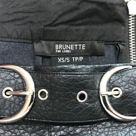 Brunette the Label - Vegan leather skirt - Picture 2 of 4